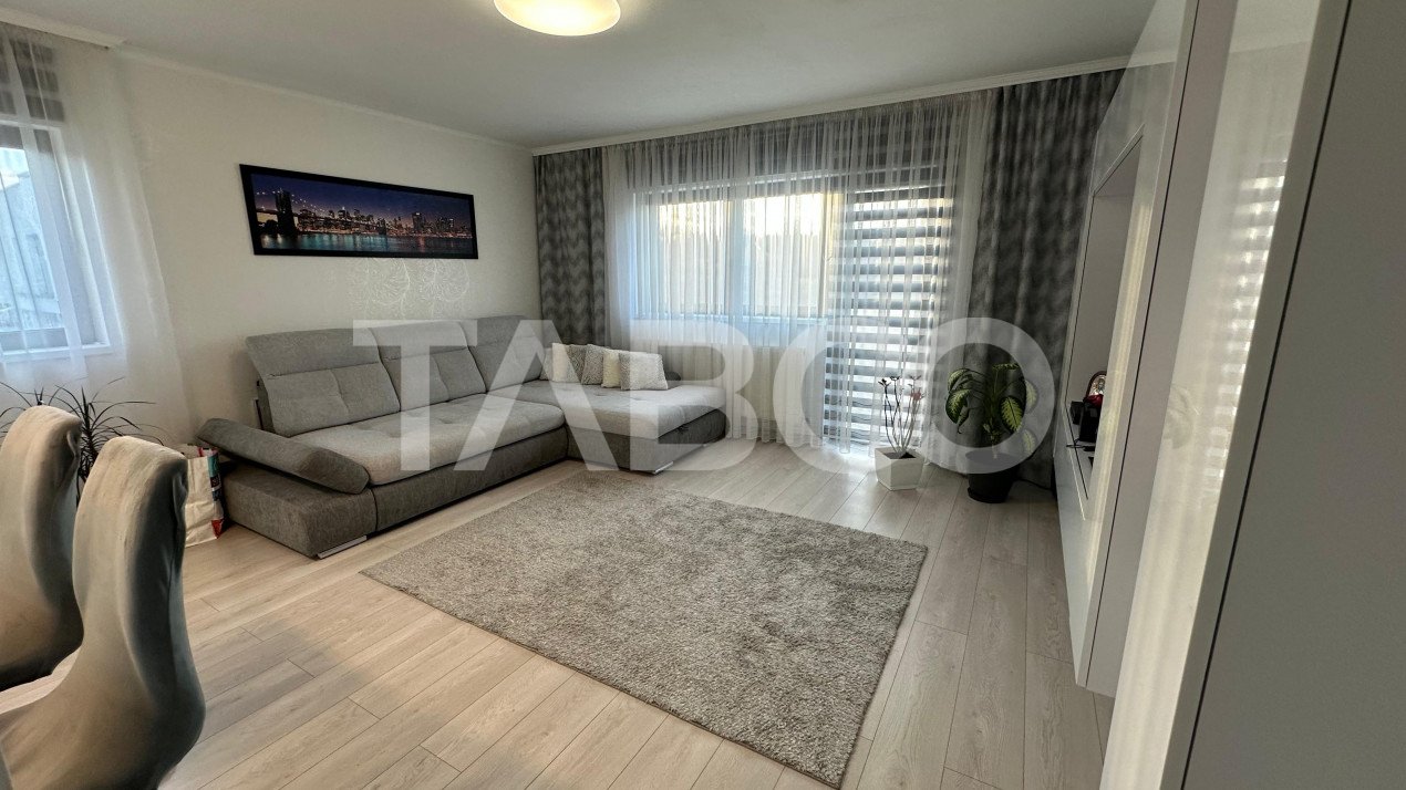 Apartament 3 camere de 70 mpu cu terasa de 70 mp   zona Arhitectilor 