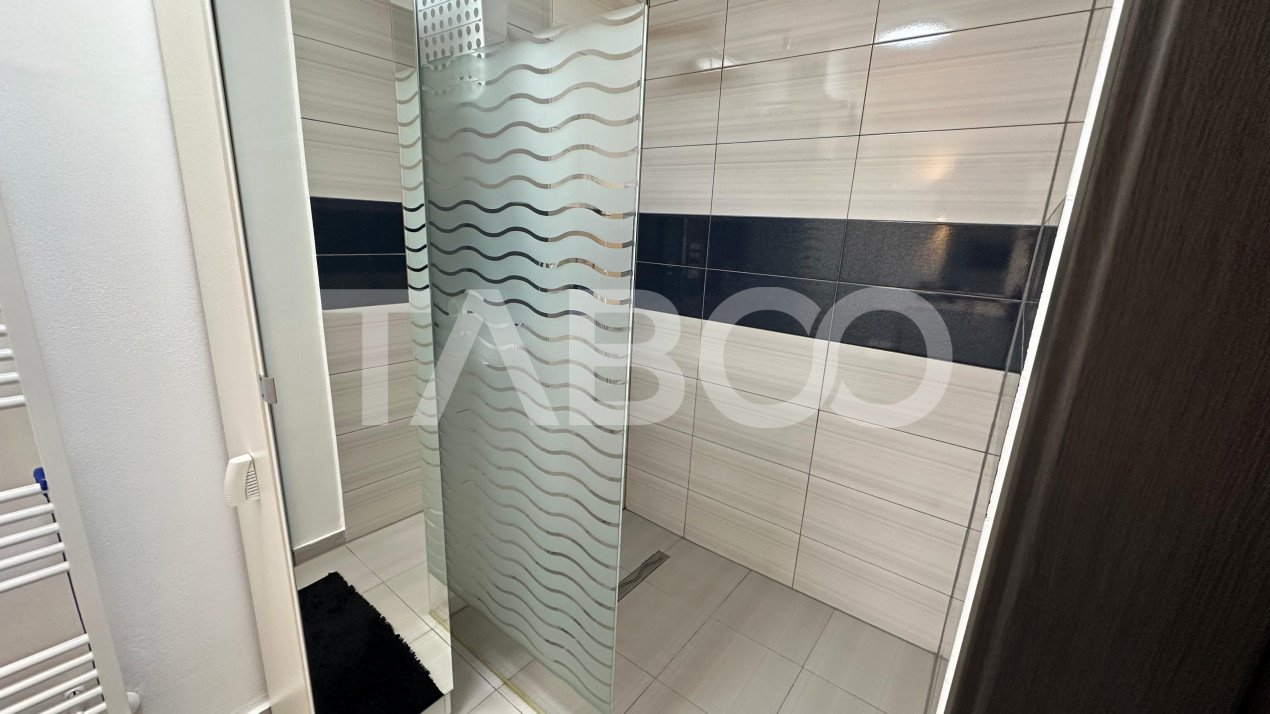 Apartament 3 camere de 70 mpu cu terasa de 70 mp   zona Arhitectilor 