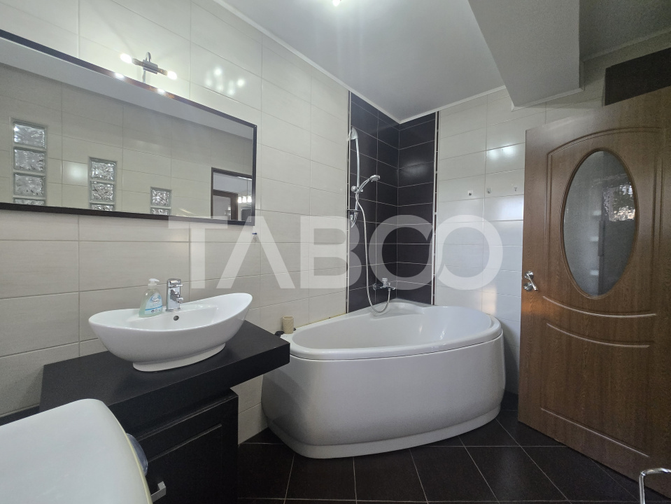 Apartament 3 camere de inchiriat 100mp decomandat zona Turnisor Sibiu