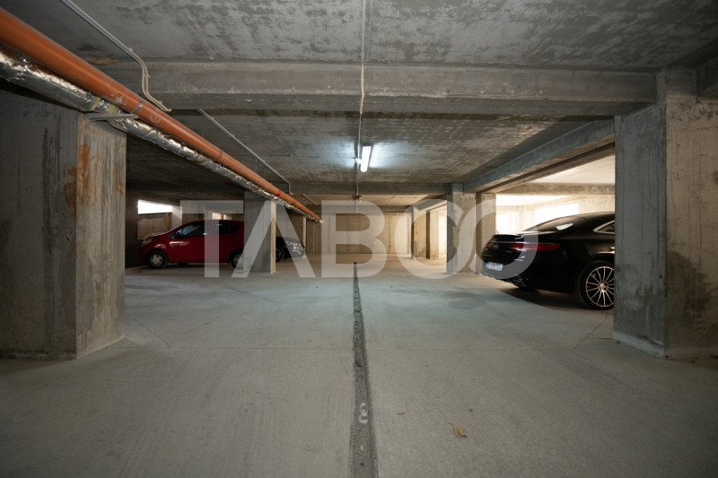 Apartament 3 camere de inchiriat 2 locuri de parcare piscina pe bloc