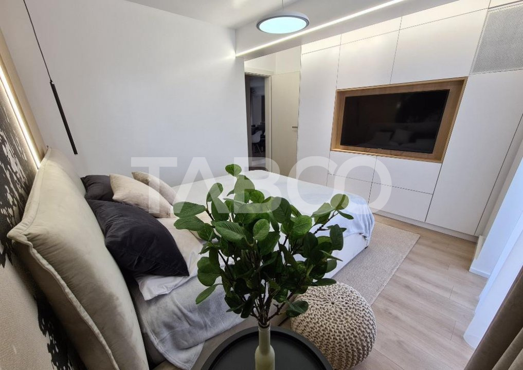 Apartament 3 camere de inchiriat 2 locuri de parcare piscina pe bloc