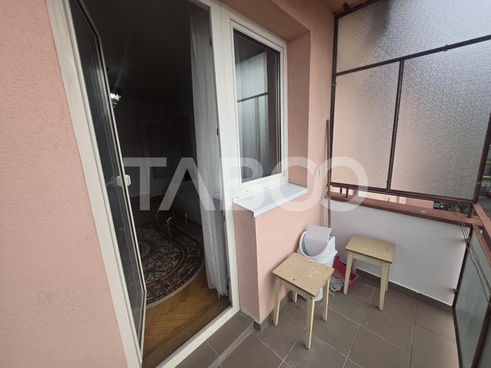 Apartament 3 camere de inchiriat 60mp balcon zona Mihai Viteazul Sibiu