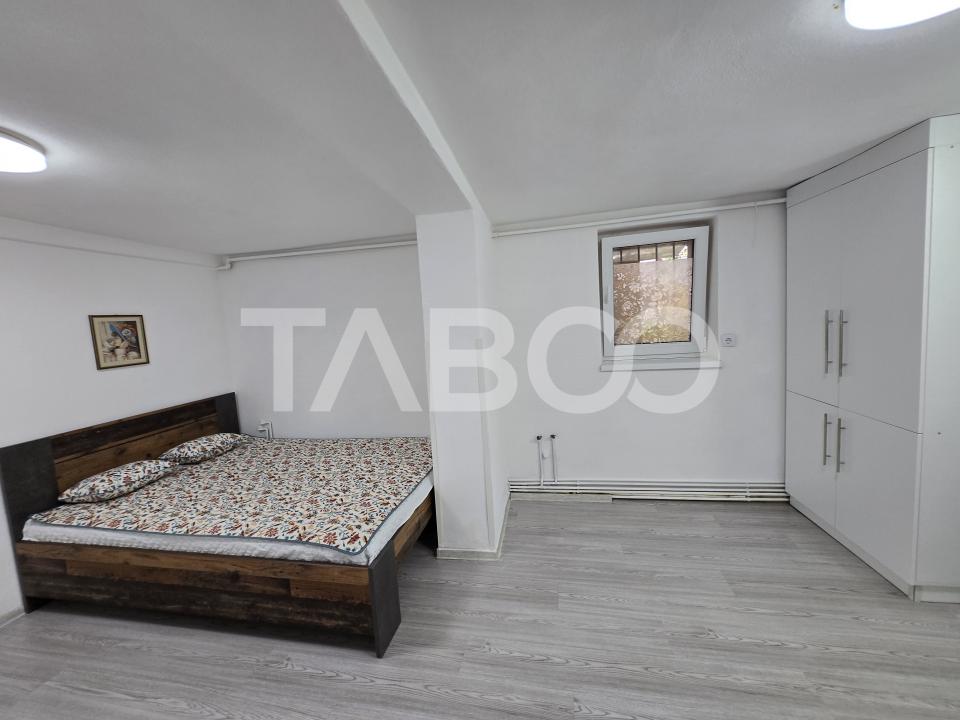 Apartament 3 camere de inchiriat 75 mp 2 dormitoare zona Central Sibiu