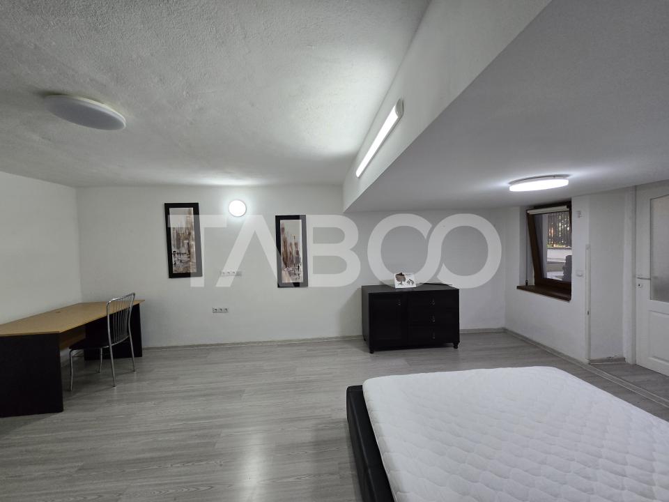Apartament 3 camere de inchiriat 75 mp 2 dormitoare zona Central Sibiu