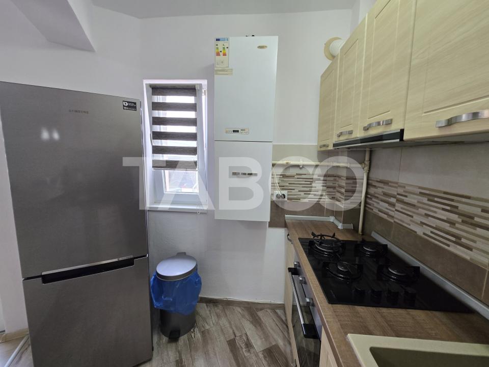Apartament 3 camere de inchiriat decomandat 60mp zona Turnisor Sibiu