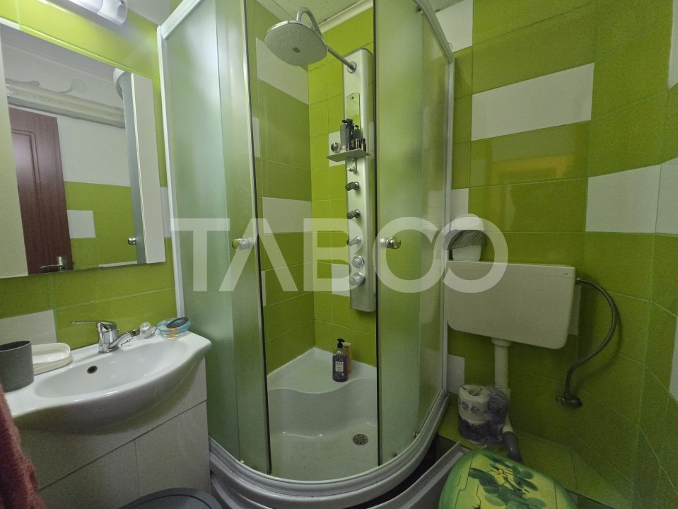 Apartament 3 camere de inchiriat decomandat 64 mp zona Strand Sibiu