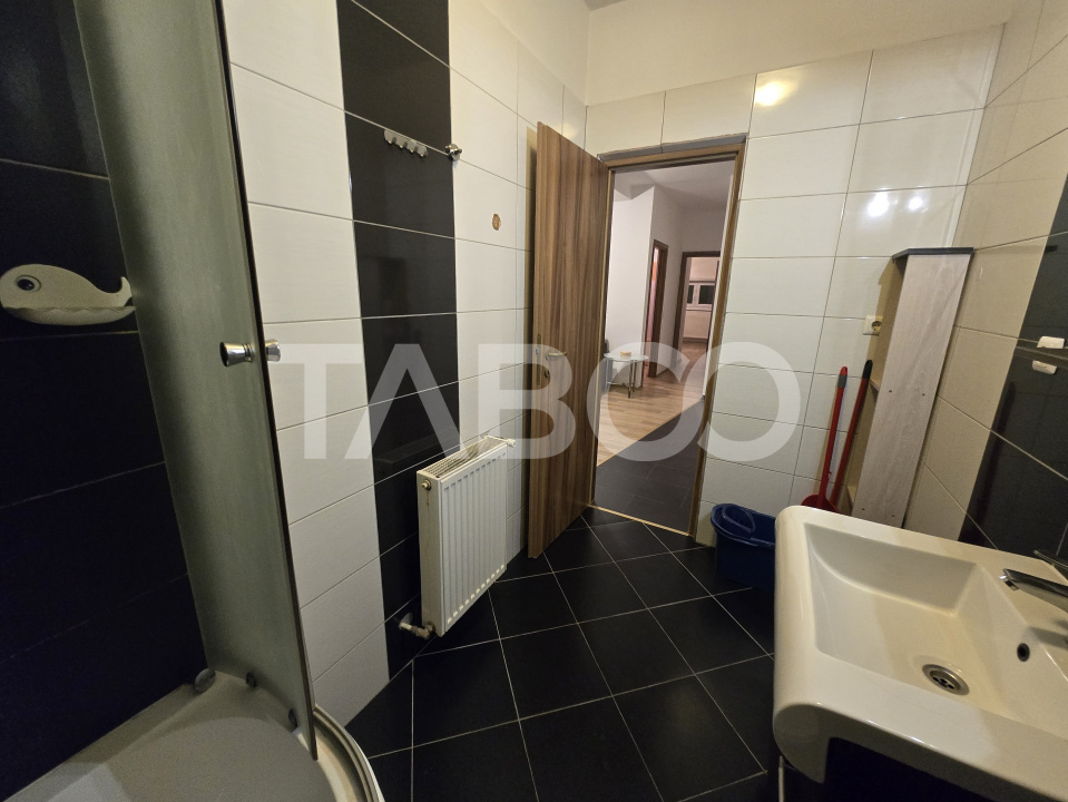 Apartament 3 camere de inchiriat decomandat 64 mp zona Turnisor Sibiu