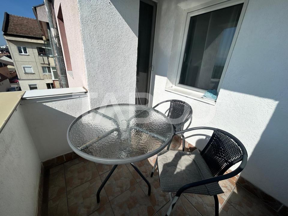 Apartament 3 camere de inchiriat decomandat 65 mp zona Turnisor