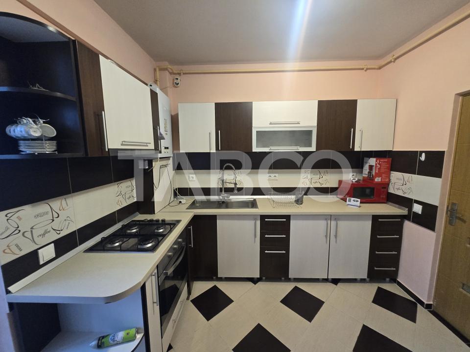 Apartament 3 camere de inchiriat decomandat 71mp zona Turnisor Sibiu