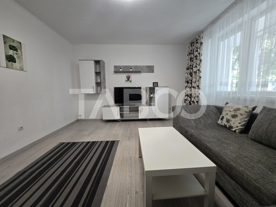 Apartament 3 camere de inchiriat decomandat 80 mp zona Mihai Viteazul