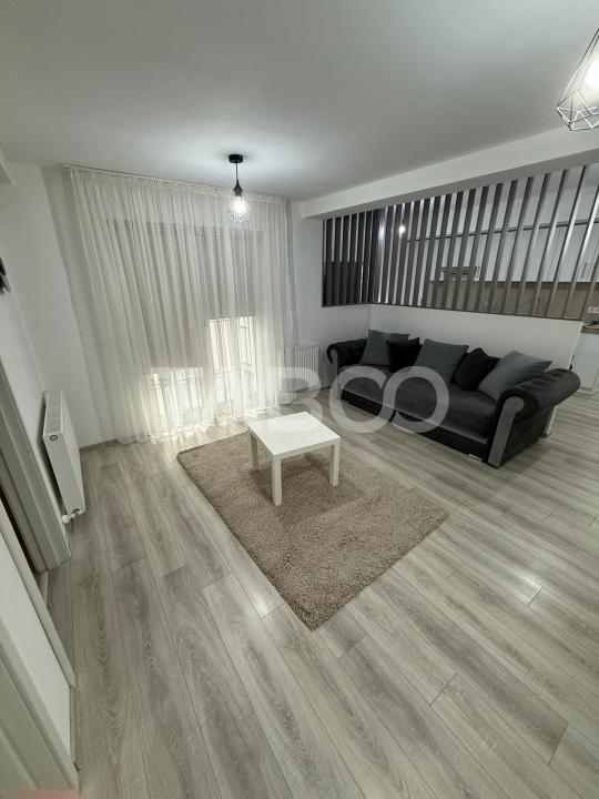 Apartament 3 camere de inchiriat decomandat 80 mpu cu parcare privata 