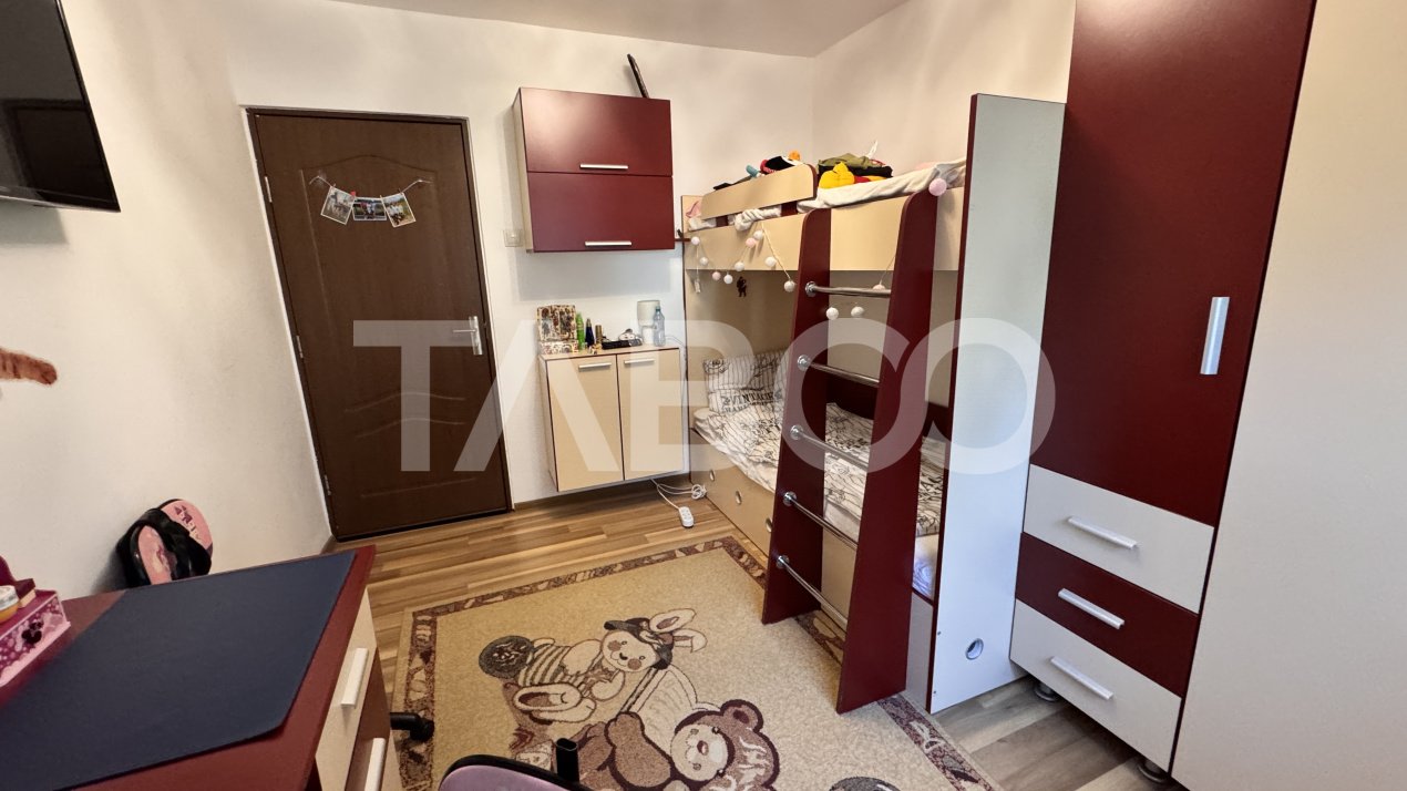 Apartament 3 camere de inchiriat mobilat utilat 80mp Strand Sibiu