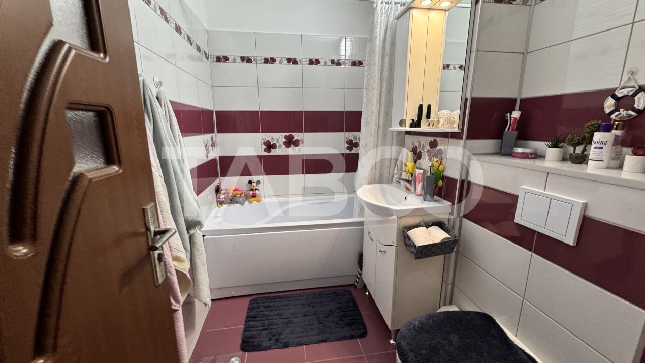 Apartament 3 camere de inchiriat mobilat utilat 80mp Strand Sibiu