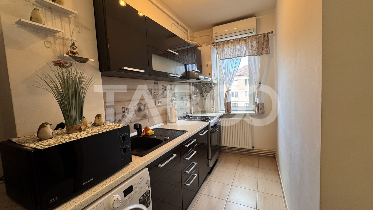 Apartament 3 camere de inchiriat mobilat utilat Mihai Viteazul Sibiu