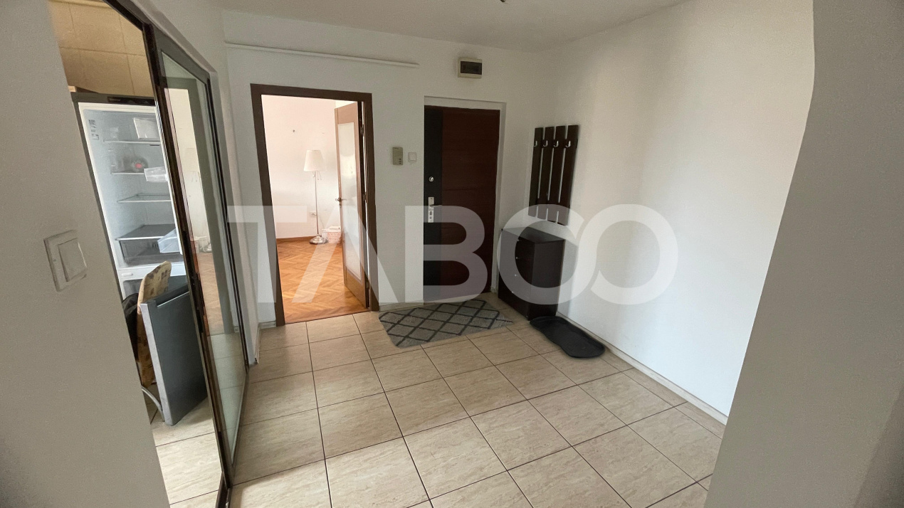 Apartament 3 camere de inchiriat Vasile Aaron-mobilat si utilat