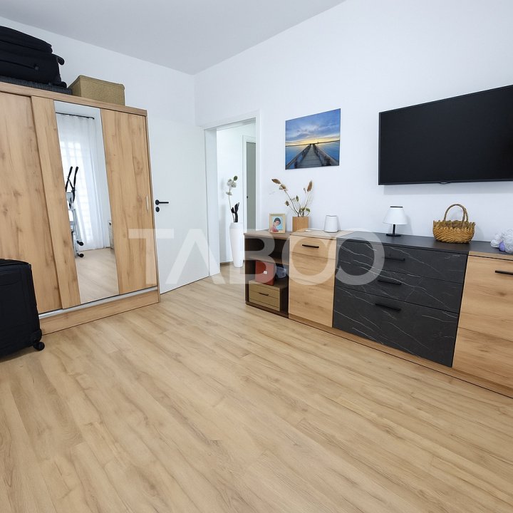 Apartament 3 camere de vanzare 2 bai parter cu gradina proprie video