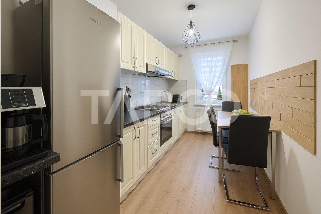 Apartament 3 camere de vanzare 2 bai parter cu gradina proprie video
