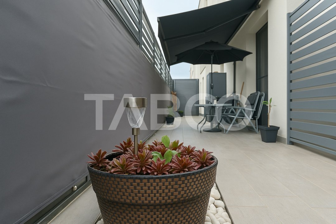 Apartament 3 camere de vanzare 2 bai parter cu gradina proprie video