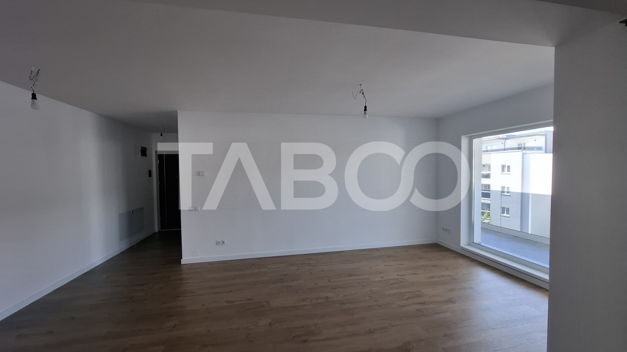 Apartament 3 camere de vanzare bloc cu lift 72 mp Piata Cluj Sibiu