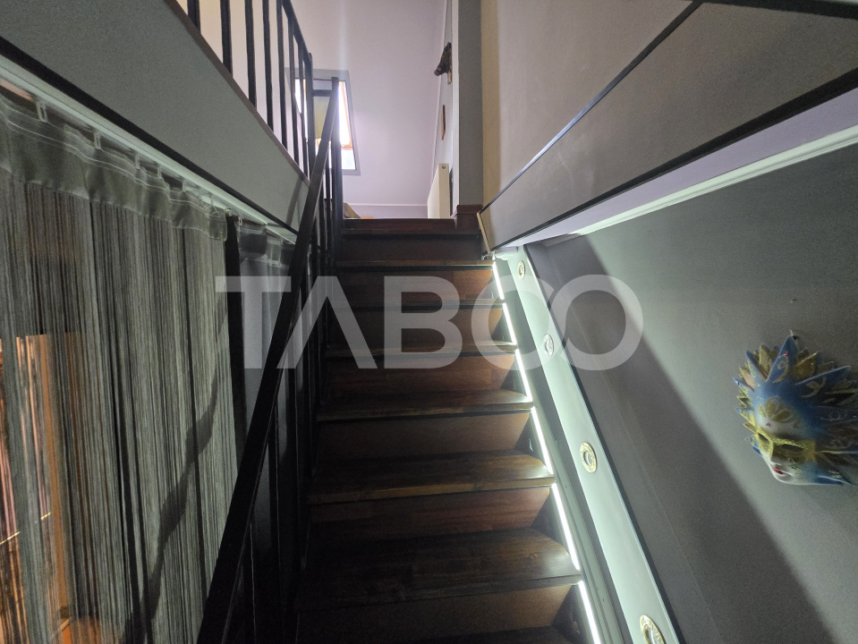 Apartament 3 camere de vanzare decomandat 100 mp zona Tilisca Sibiu