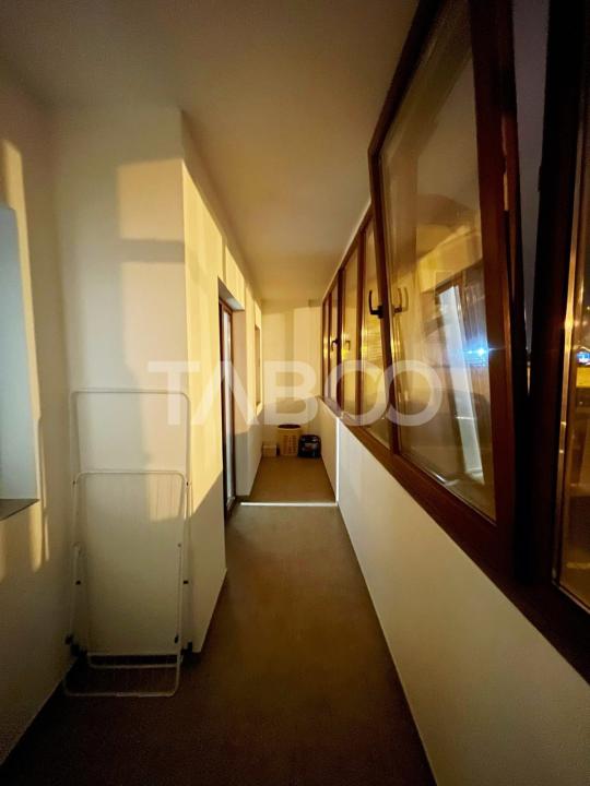 Apartament 3 camere de vanzare decomandat 54 mp zona Selimbar Sibiu