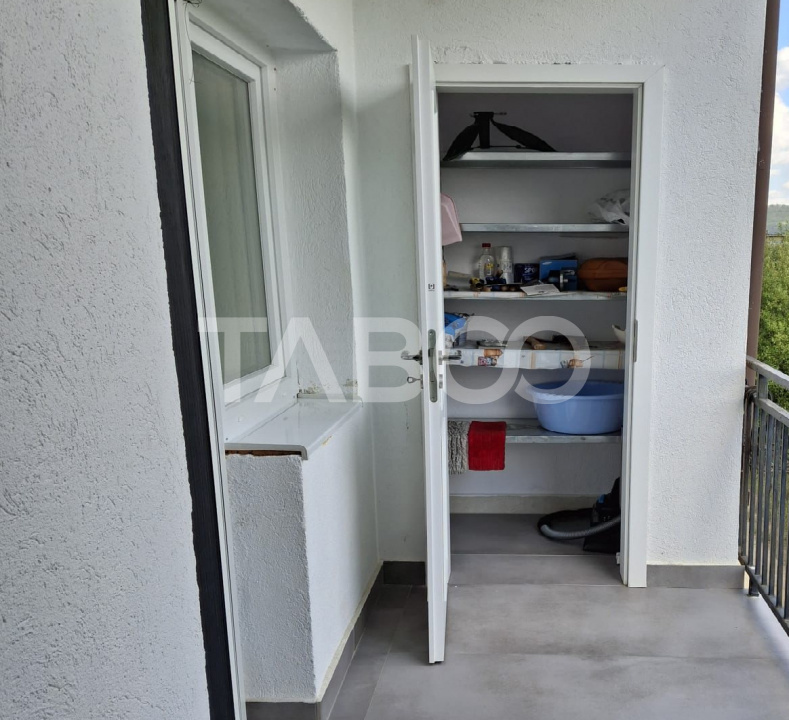 Apartament 3 camere de vanzare decomandat 63 mp zona Selimbar Sibiu