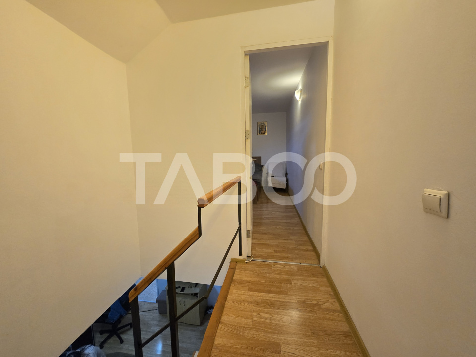 Apartament 3 camere de vanzare decomandat 67 mp zona Terezian Sibiu