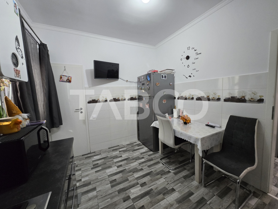 Apartament 3 camere de vanzare decomandat 69 mp zona Tineretului Sibiu