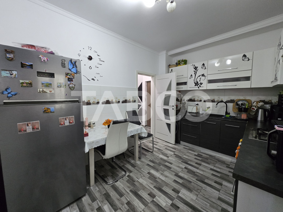 Apartament 3 camere de vanzare decomandat 69 mp zona Tineretului Sibiu