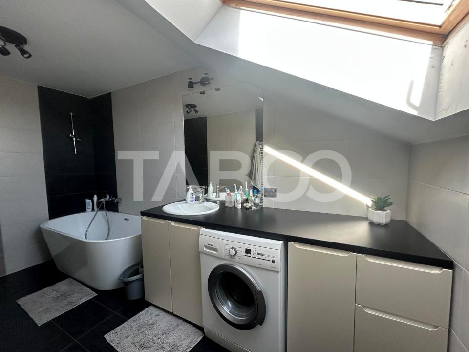 Apartament 3 camere de vanzare decomandat 72 mp zona Brana Selimbar 