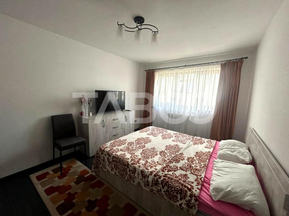 Apartament 3 camere de vanzare decomandat 72mpu zona Brana Selimbar
