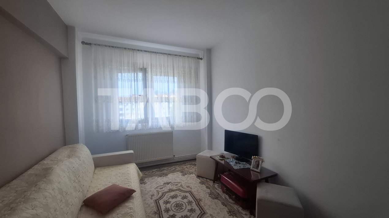 Apartament 3 camere de vanzare decomandat 73 mp zona Rahovei Sibiu