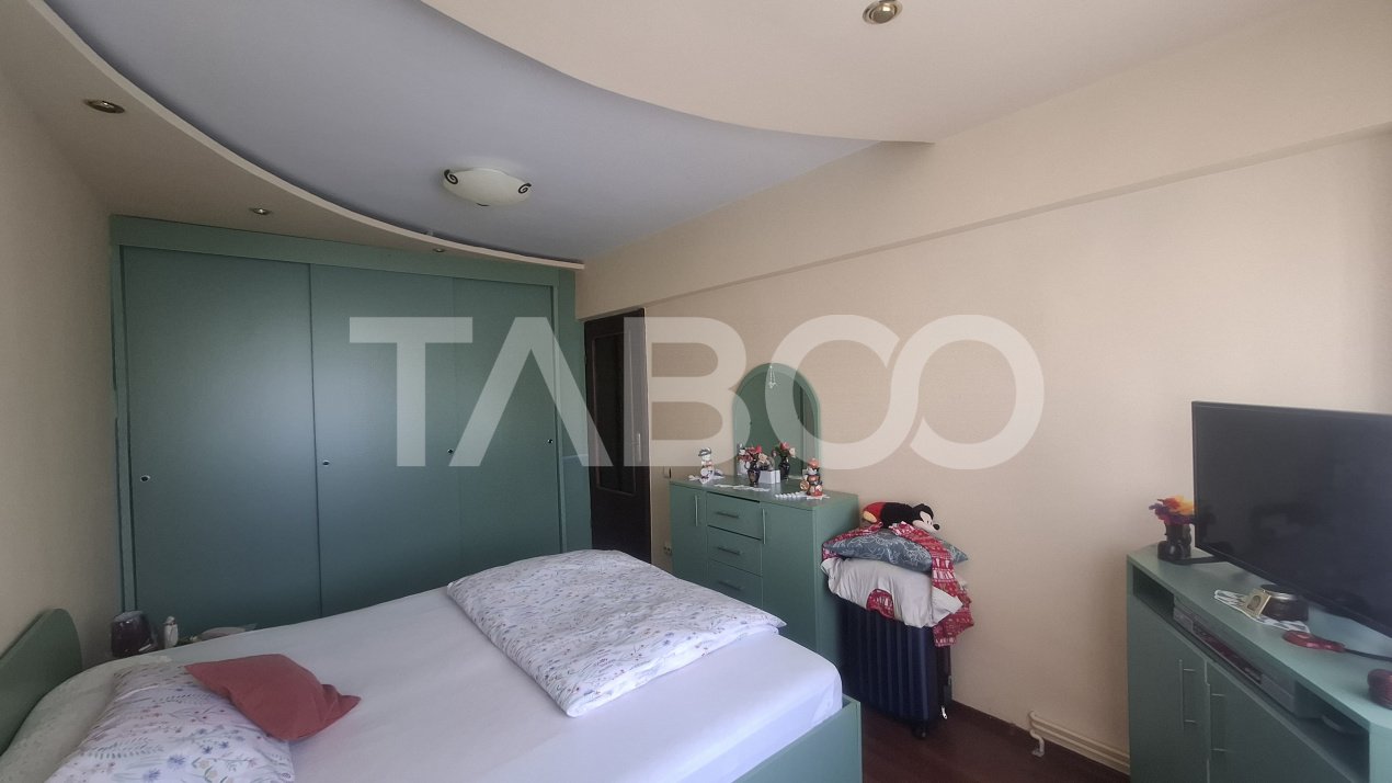 Apartament 3 camere de vanzare decomandat 73 mp zona Rahovei Sibiu