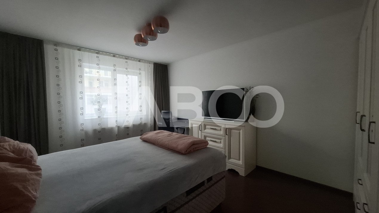 Apartament 3 camere de vanzare decomandat 74 mp zona Turnisor Sibiu