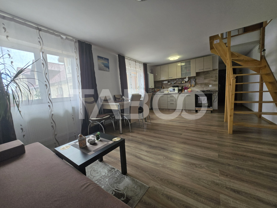 Apartament 3 camere de vanzare decomandat 78mp zona Vasile Aaron Sibiu