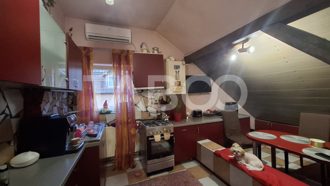 Apartament 3 camere de vanzare decomandat 98 mp zona Selimbar Sibiu