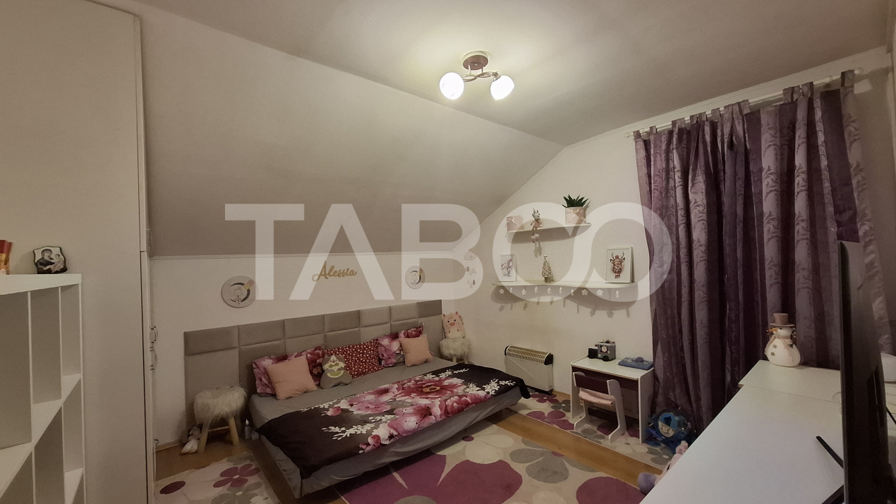 Apartament 3 camere de vanzare decomandat 98 mp zona Selimbar Sibiu