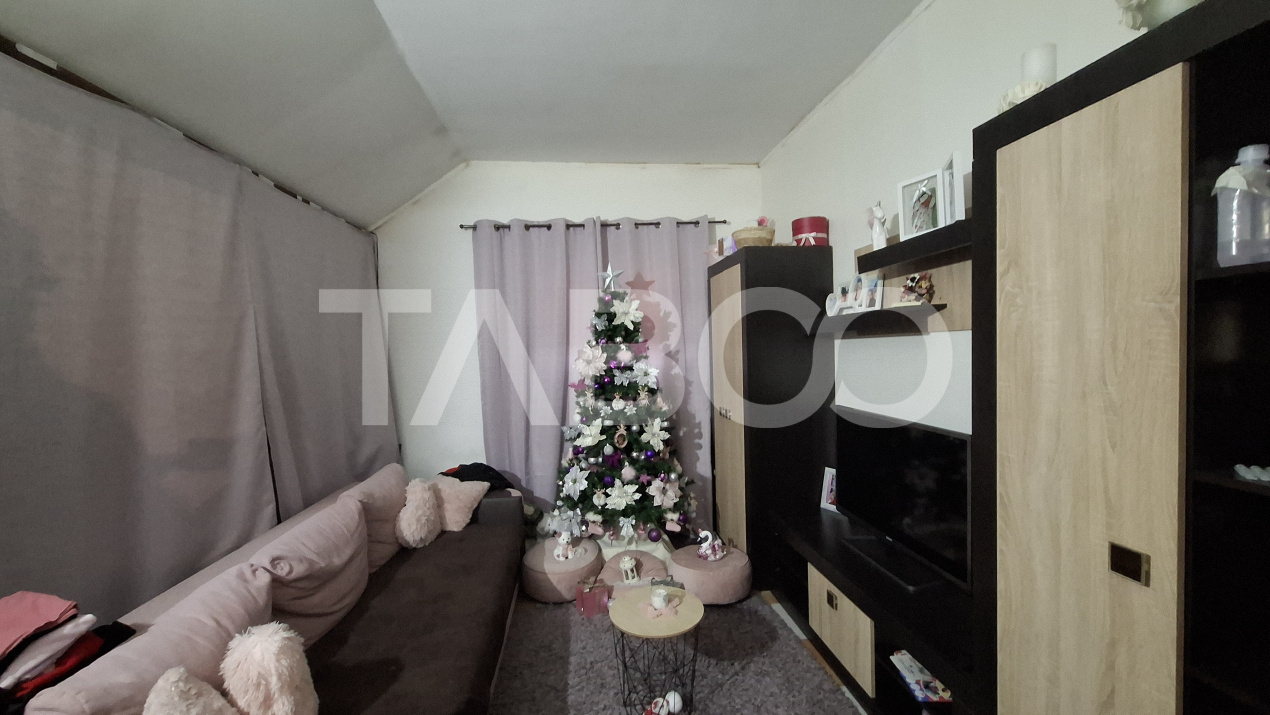 Apartament 3 camere de vanzare decomandat 98 mp zona Selimbar Sibiu