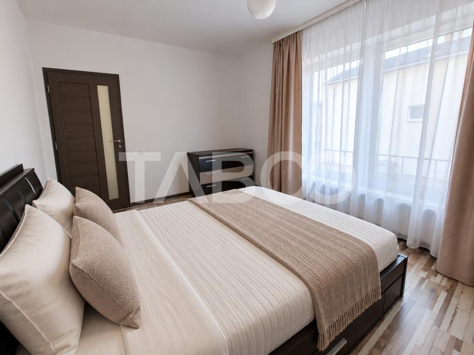 Apartament 3 camere de vanzare etaj 1 balcon 2 parcari Arhitectilor