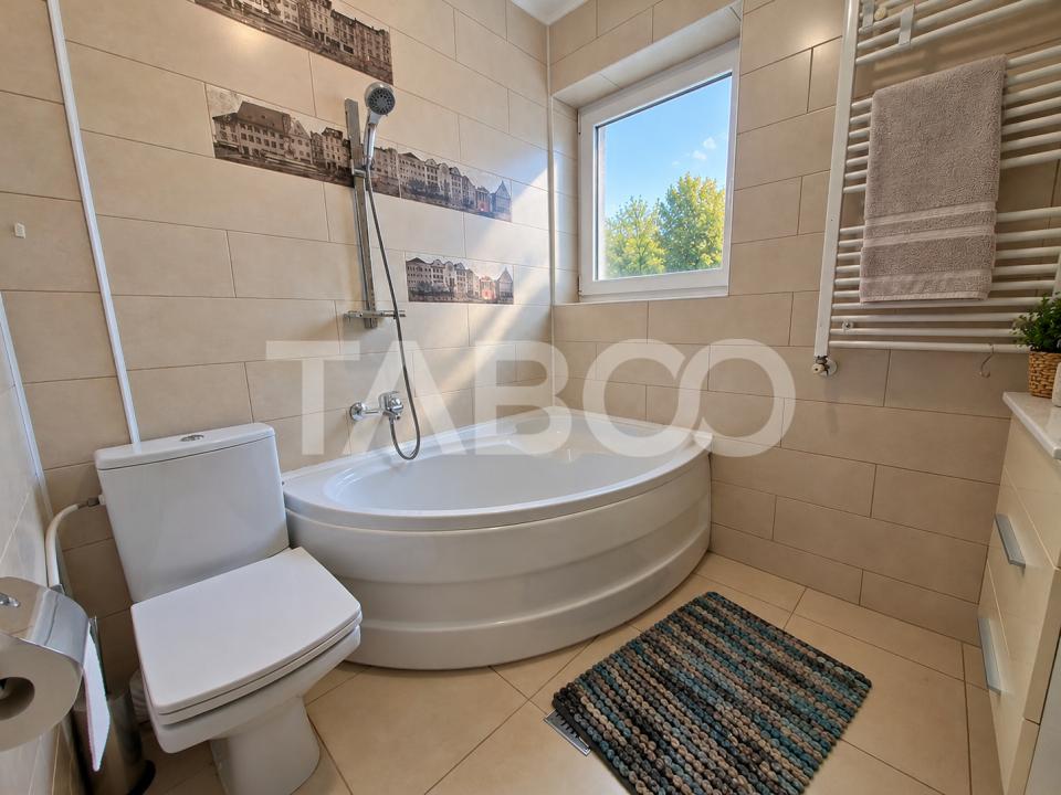 Apartament 3 camere de vanzare etaj 1 balcon 2 parcari Arhitectilor