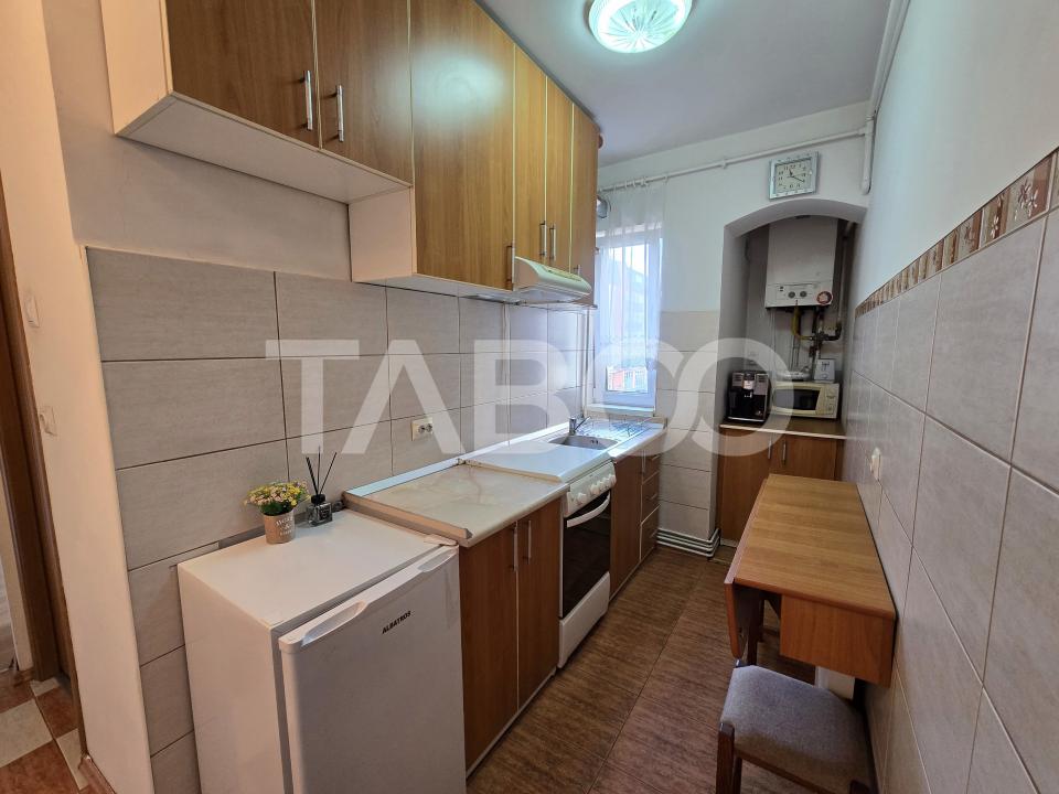 Apartament 3 camere de vanzare etaj intermediar 2 Mihai Viteazul Sibiu