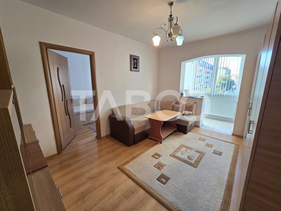 Apartament 3 camere de vanzare etaj intermediar 2 Mihai Viteazul Sibiu