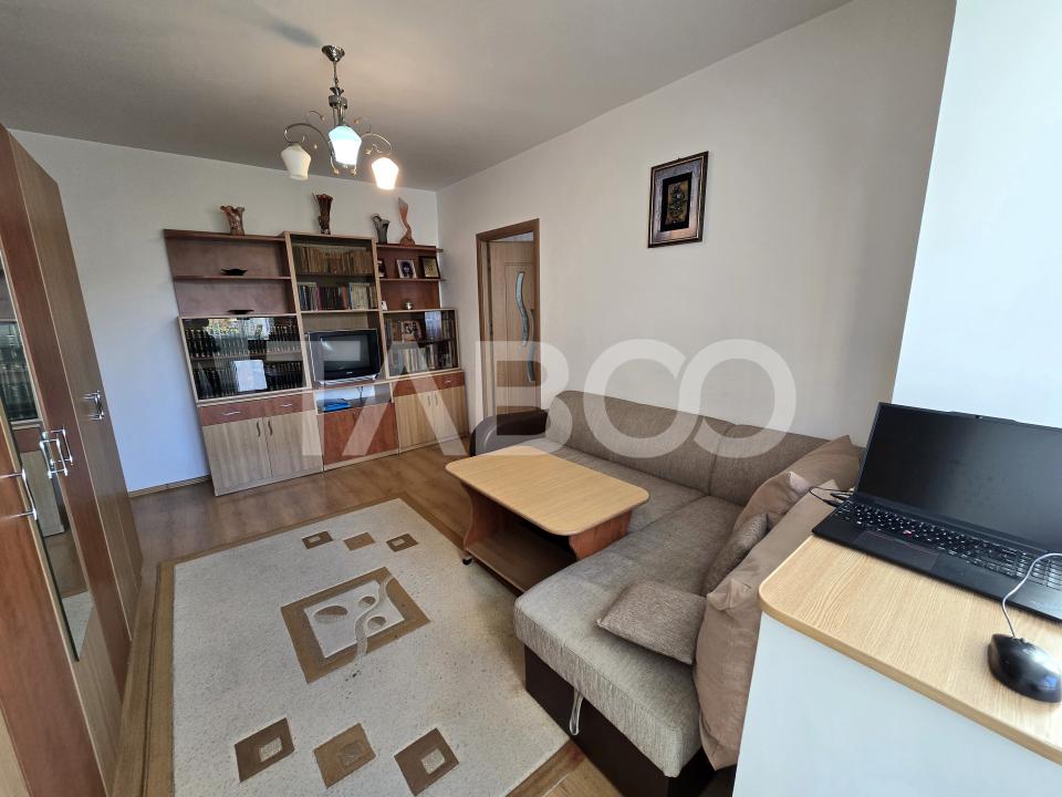 Apartament 3 camere de vanzare etaj intermediar 2 Mihai Viteazul Sibiu