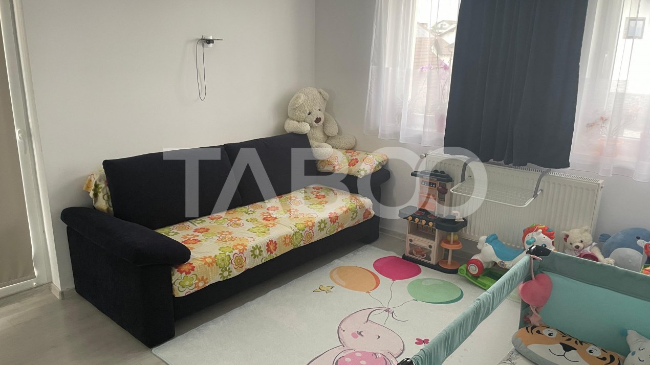 Apartament 3 camere de vanzare-luminos in zona linistita Arhitectilor