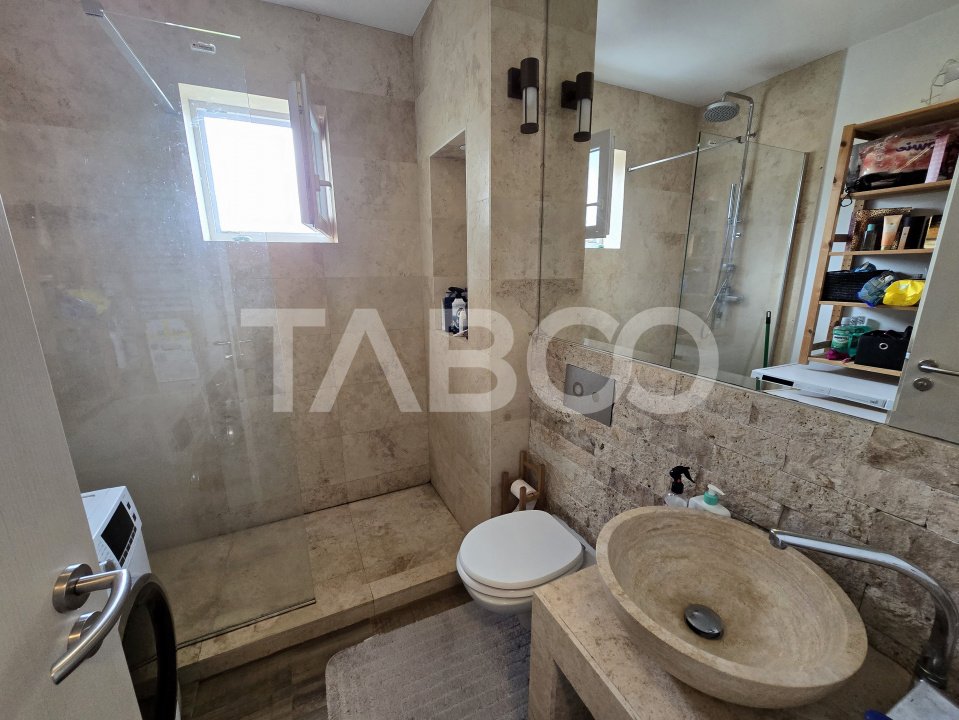 Apartament 3 camere de vanzare mobilat parcare balcon Tilisca Sibiu