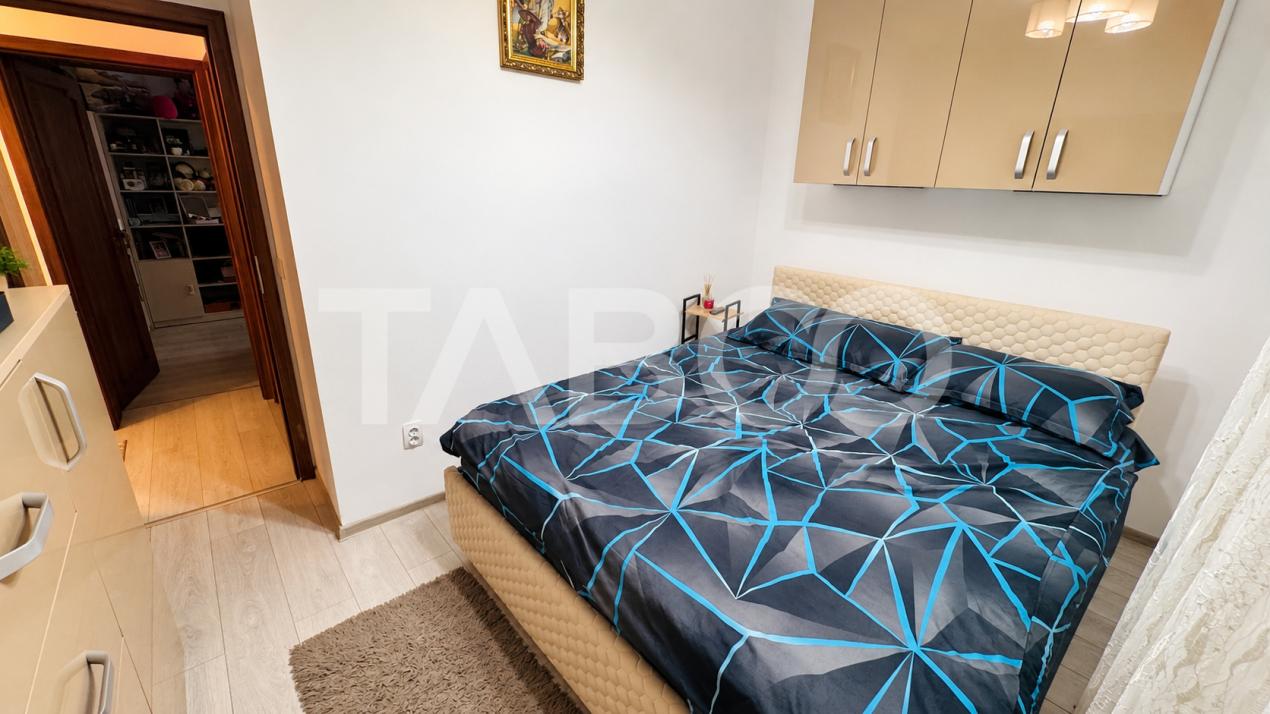 Apartament 3 camere de vanzare MOBILAT UTILAT 2 bai 1 parcare Selimbar