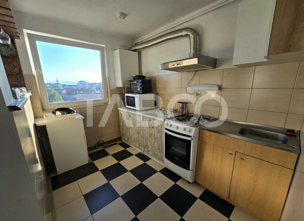 Apartament 3 camere de vanzare mobilat utilat in zona Lupeni din Sibiu