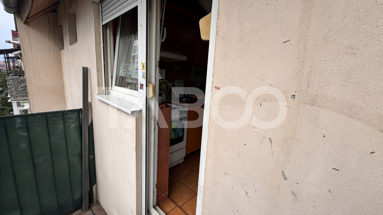Apartament 3 camere de vanzare mobilat utilat si 2 bai Mihai Viteazu