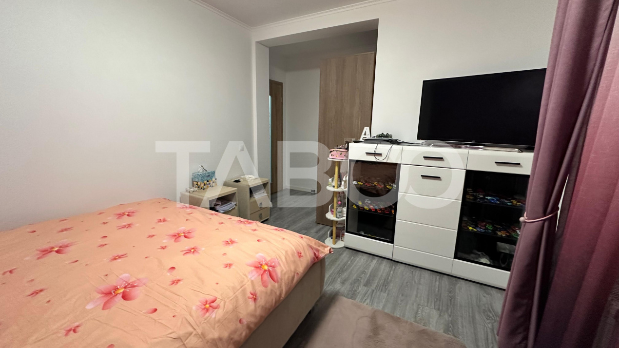 Apartament 3 camere decomandat 2 locuri de parcare Arhitectilor Sibiu