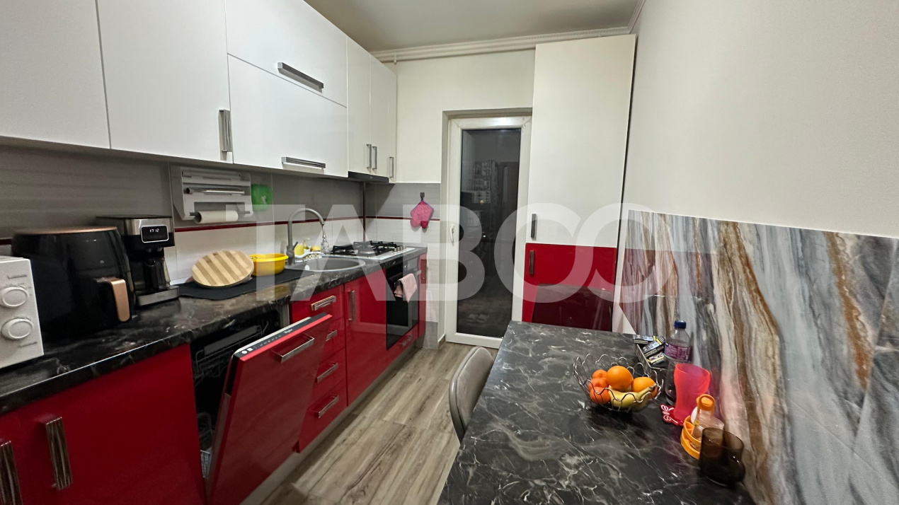 Apartament 3 camere  decomandat 2 locuri de parcare Arhitectilor Sibiu